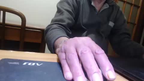 comemivuoi2 online show from 03.04.26