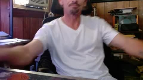 Nelson or ComicKing and sometime Peachy143 online show from 06.11.26