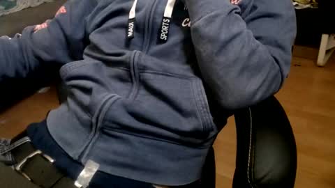 Snapshot of commanderchip chatting on 02.18.25 commanderchip online show from 02.18.25