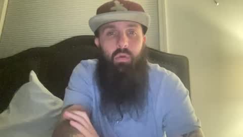 Snapshot of concentralized chatting on 01.27.25 Matt online show from 01.27.25