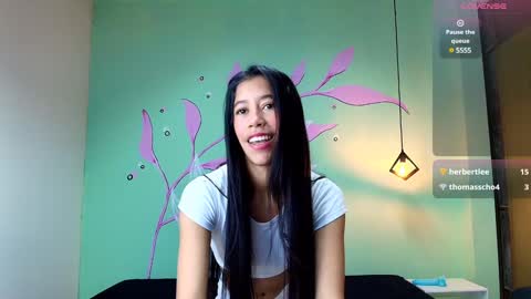 C O N N I E online show from 01.25.25