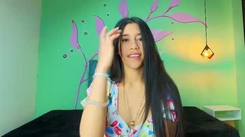 C O N N I E online show from 11.24.25