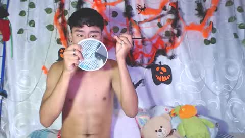 Snapshot of connor_michael chatting on 10.13.25 connor_michael online show from 10.13.25