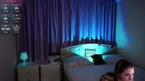 Snapshot of constanceglascov chatting on 09.09.25 Hello im Sofia Welcme to my room .More hugs and kiss for you online show from 09.09.25