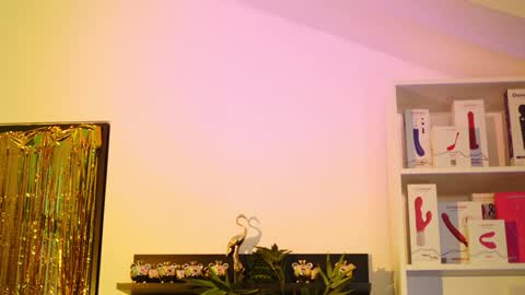 Ginger The Cringer online show from 01.18.25