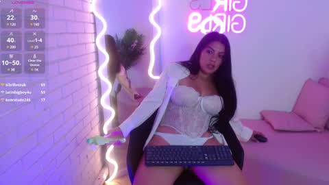 Carolina  online show from 02.12.25