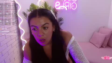 Carolina  online show from 02.13.25