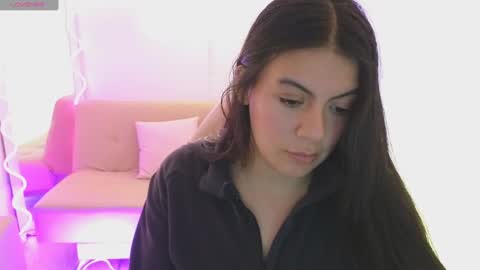 Carolina  online show from 03.12.25