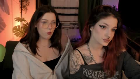 little girl who is always right or Coraline online show from 12.07.24