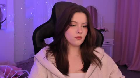 little girl who is always right or Coraline online show from 02.04.25