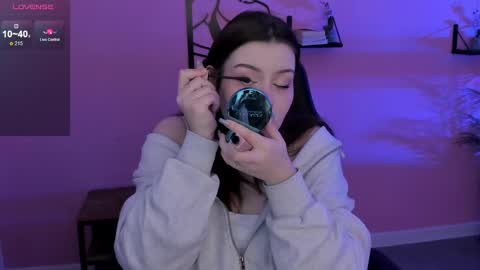 little girl who is always right or Coraline online show from 02.17.25