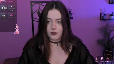 little girl who is always right or Coraline online show from 03.11.25