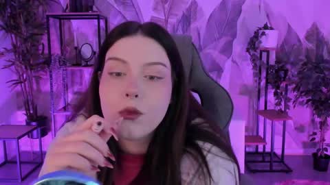 little girl who is always right or Coraline online show from 10.07.25