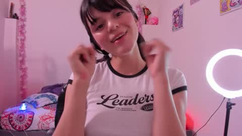 Coraline uwu     Bienvenidos al dulce mundo de Coraline    Hola amores soy Coraline  Una chica  tierna juguetona online show from 11.19.25