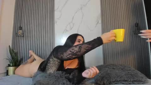 Snapshot of coralkihot chatting on 02.15.25 C O R A L  C A L I O P E   online show from 02.15.25