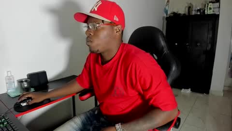 Snapshot of corvis_xnc0012 chatting on 03.02.25 Corvis Xnc0012 online show from 03.02.25