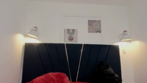 Snapshot of cosmicbi21 chatting on 10.22.25 cosmicbi21 online show from 10.22.25