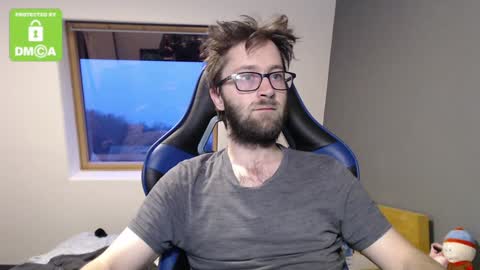 Snapshot of cotom5 chatting on 12.14.24 Cocotom online show from 12.14.24