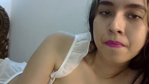 Liz Gwyneth Charlota online show from 02.23.25