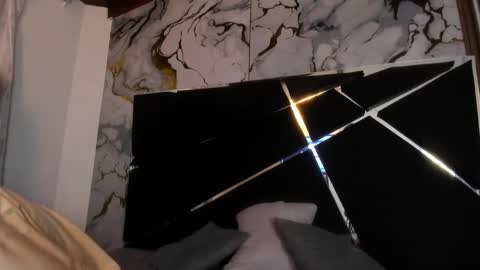 couple_in_heat_ online show from 02.24.26