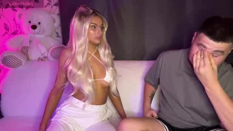 Snapshot of coupleinspire chatting on 10.16.25 Emily  Ryan online show from 10.16.25