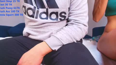 Snapshot of couplelove543 chatting on 10.02.25 Couplelove online show from 10.02.25