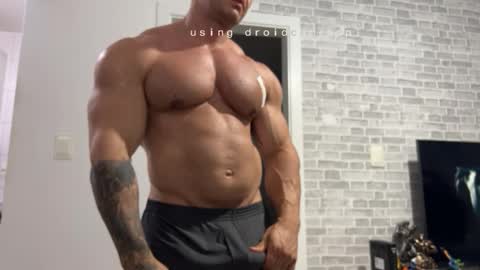 couplemuscle40 online show from 12.14.25