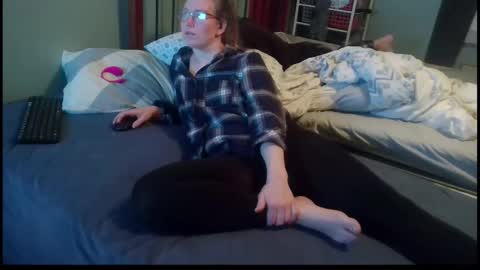 Snapshot of couples90s chatting on 02.18.25 norwegian couple online show from 02.18.25