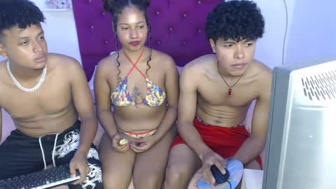 ANDRES SOFHIA Y CAMILO online show from 09.12.25