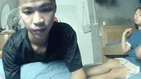 Couple Sena 8386 online show from 11.12.25