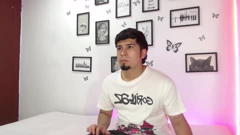 Juli and Liam online show from 01.08.25