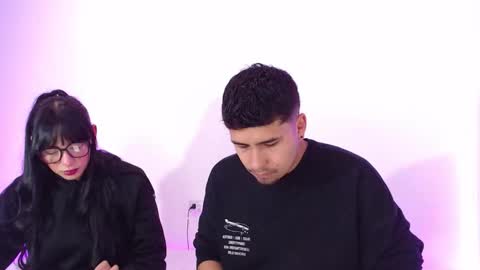 Juli and Liam online show from 10.11.25