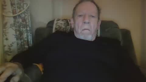 courieral1 online show from 11.24.25