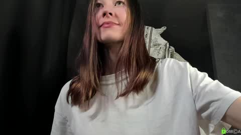 Im Courtney Nice to meet youFollow meInstagram courtneyluv778 online show from 12.17.25