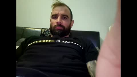 Snapshot of cozzyfella97 chatting on 10.08.25 cozzyfella97 online show from 10.08.25