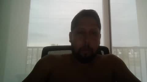 Snapshot of cr1585 chatting on 10.21.25 Rico TicoAmigas online show from 10.21.25