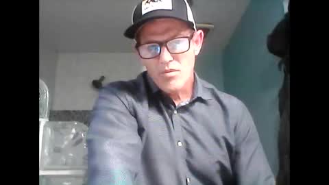 Snapshot of crackback927 chatting on 02.01.26 crackback927 online show from 02.01.26