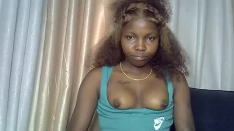 Snapshot of craizybitch chatting on 02.03.26 craizybitch online show from 02.03.26