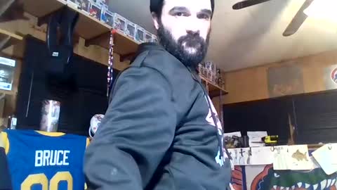 Snapshot of craveitoften chatting on 01.11.25 craveitoften online show from 01.11.25