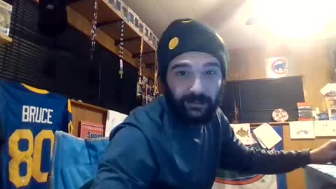 Snapshot of craveitoften chatting on 01.12.25 craveitoften online show from 01.12.25