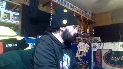 Snapshot of craveitoften chatting on 01.17.25 craveitoften online show from 01.17.25