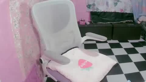 crazy_4u69 online show from 06.18.26