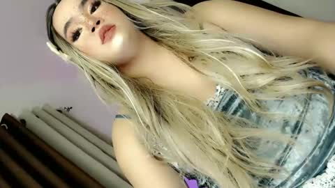 Hot Ayisha online show from 10.11.25