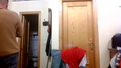 crazyboy44412345 online show from 09.27.25