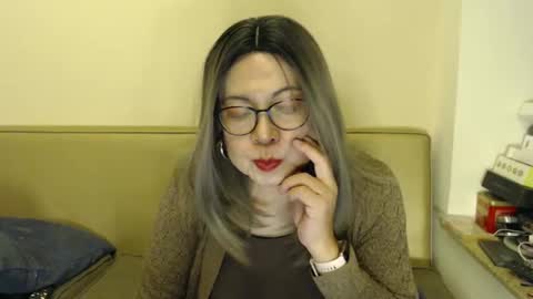 Snapshot of crazychika chatting on 02.12.25 Kelly   online show from 02.12.25