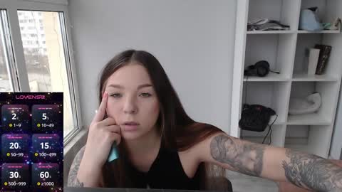 Kerry  Ronny. More customized contentFREE following  online show from 11.27.25