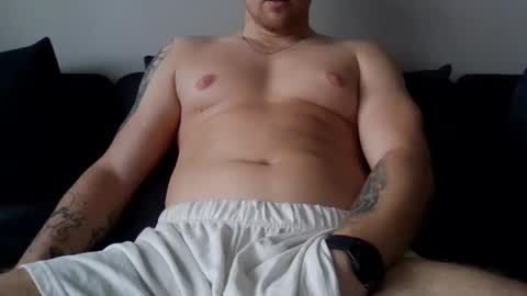 CrazyDI0I online show from 10.13.25