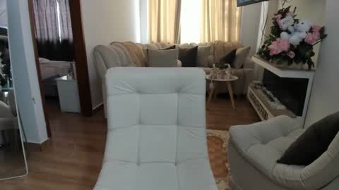 LAURA online show from 02.18.26