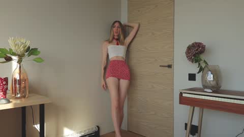 Mari Rehabilitation after surgey 12 -27 november. Support me when i offline C online show from 09.25.25