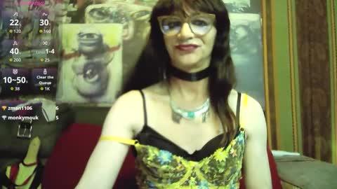 Snapshot of crazyjuny chatting on 09.11.25 CrazyJuny online show from 09.11.25